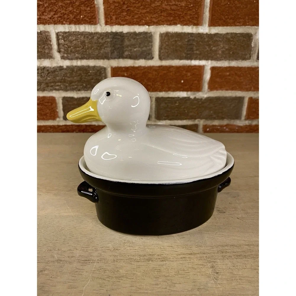 Hall Carbone Small Oval Duck Covered Casserole Baking Roasting Serving Dish 6